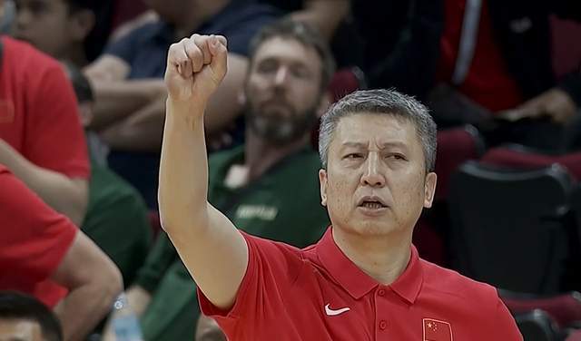 亚博体育官网-下课危机解除?2场险胜,郭士强更衣室大哭,原因曝光,赵睿祝福