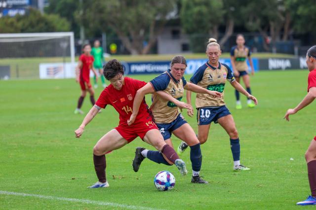 yabo.com-女足首战孟加拉国 高龄化的她们有“秘密武器”？